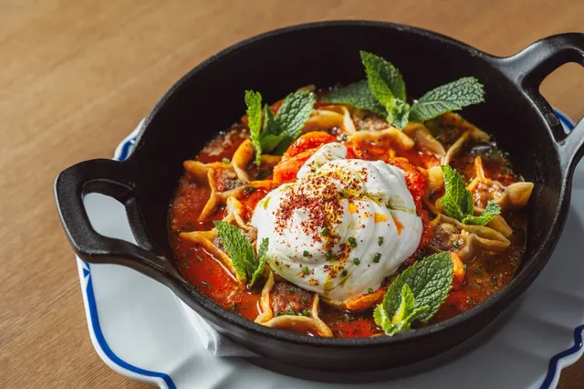 Shakshuka, poached egg