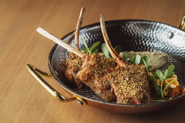 Pistachio-crusted lamb chops